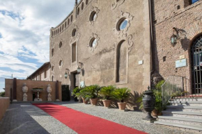 Отель Il Monastero Collection  Рим